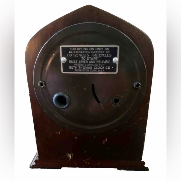 Vintage Wooden Mantle Clock Seth Thomas Clock Co, Battery Operated - Picture 2 of 6